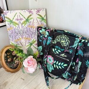 Vera Bradley medium Vera tote bag in garden theme